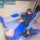 Video: brutal Policías británicos disparan con una pistola eléctrica a un preso desnudo