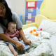 Una pareja australiana abandona bebé con síndrome de Down de madre subrogada