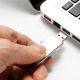 Quizá no sea buena idea compartir tus memorias USB “miren lo que puede pasar