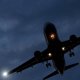 FBI: Hacker dice que logró controlar el motor de un avión durante un vuelo