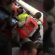 Pasajero de vuelo de Avianca es sacado de la aeronave por amenazar con abrir la compuerta
