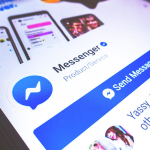 En simples pasos: Cómo activar el modo oscuro en #Facebook #Messenger